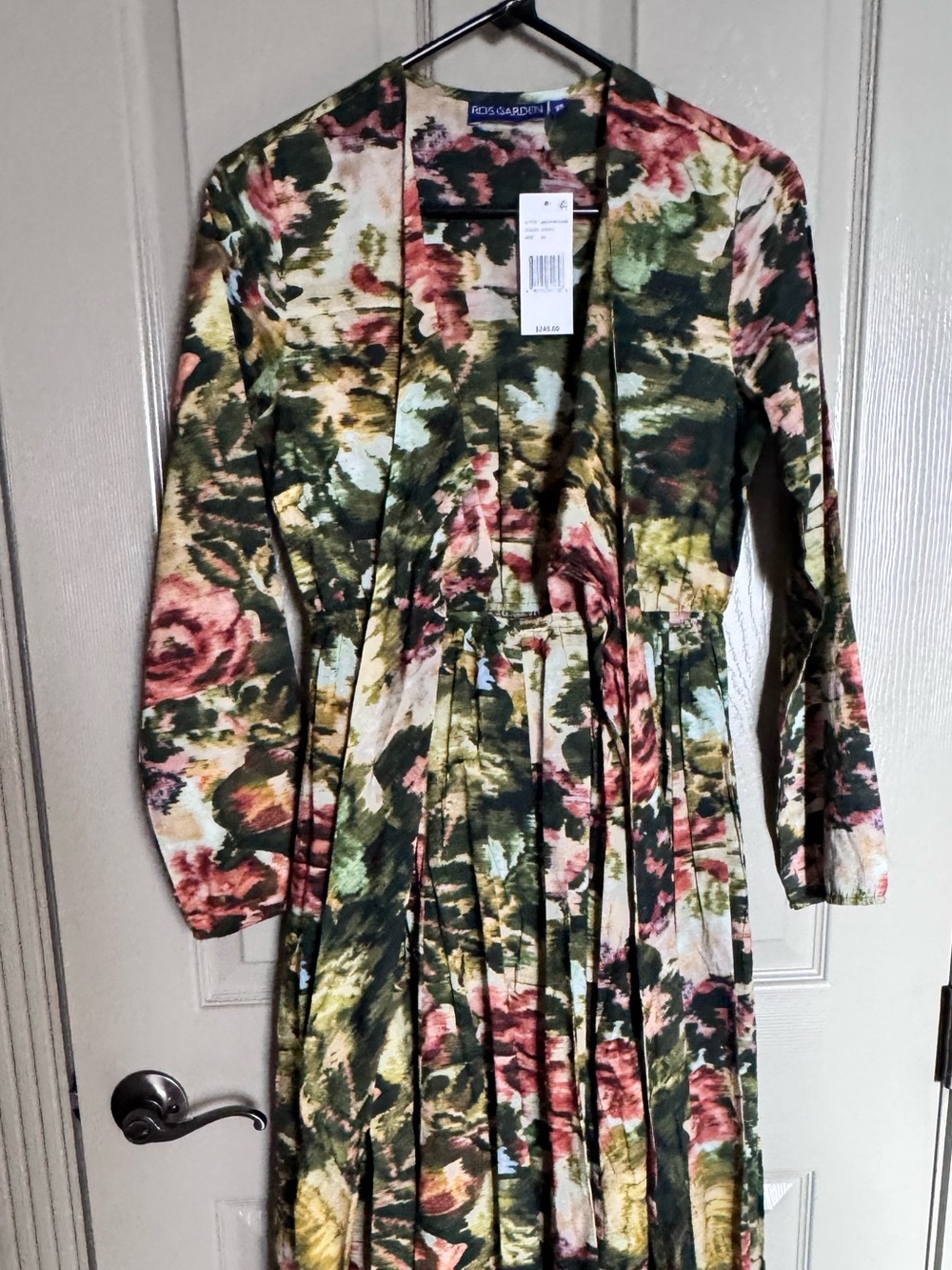 Ro’s Garden Maxi Dress with Long Sleeves